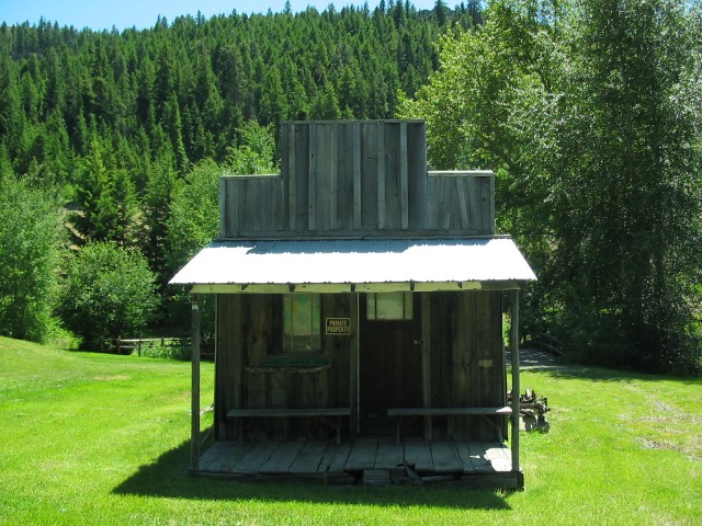 Click to see next photo