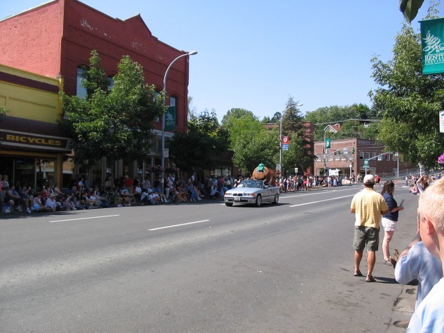 Click to see next photo