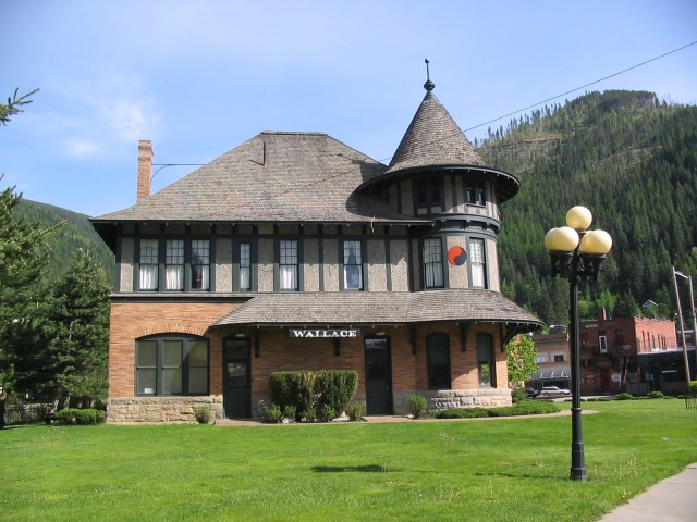 Click to see next photo