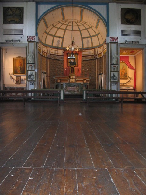 Click to see next photo